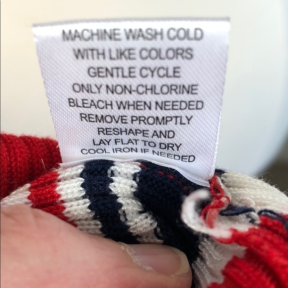 NWOT Almost Famous Ribbed Stretch Tee - Picture 10 of 10